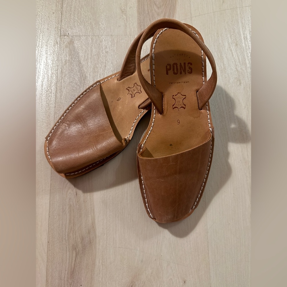 Pons slip-on leather sandals WORN ONCE!